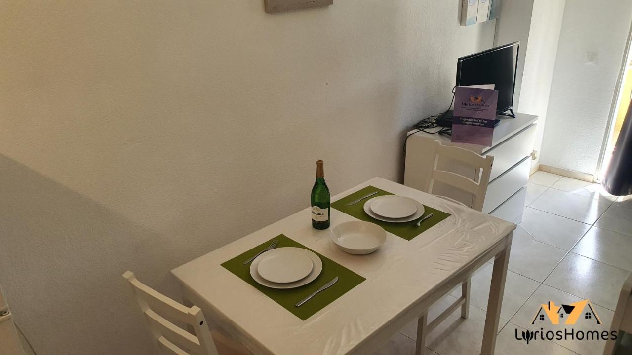 Lyrioshomes Manantiales Beach Торемолинос Екстериор снимка