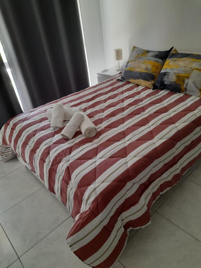 Lyrioshomes Manantiales Beach Торемолинос Екстериор снимка